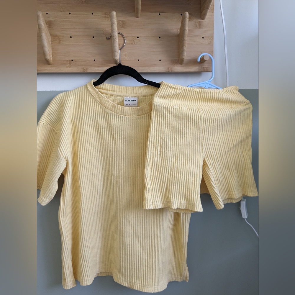 Zulu & Zephyr Soft Yellow Ribbed Tee
